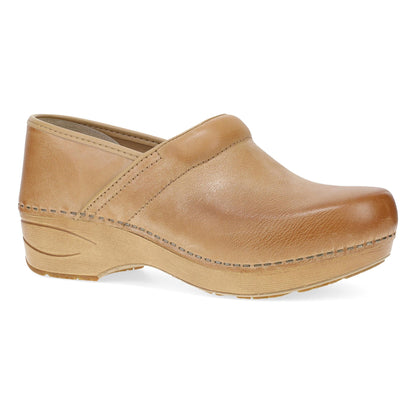 Honey Distressed Clog,35