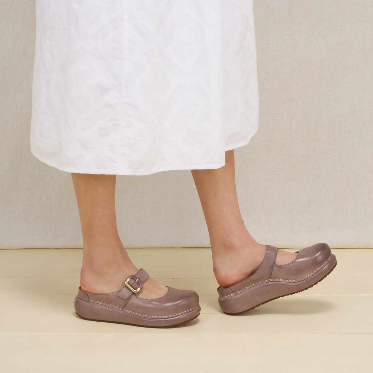 Kimberly Dusty Lilac Leather